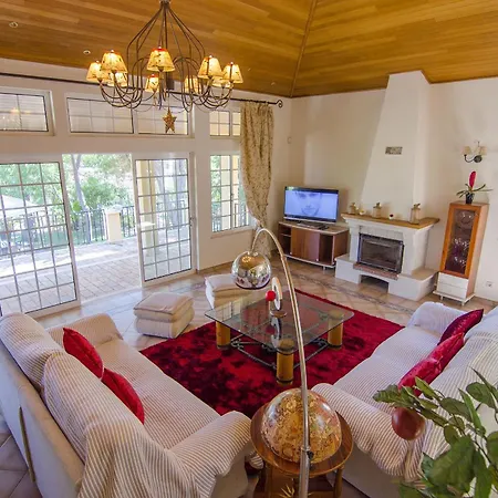 Lira By Algarve Holidays Villa *