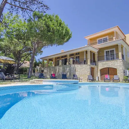 Lira المانسيل